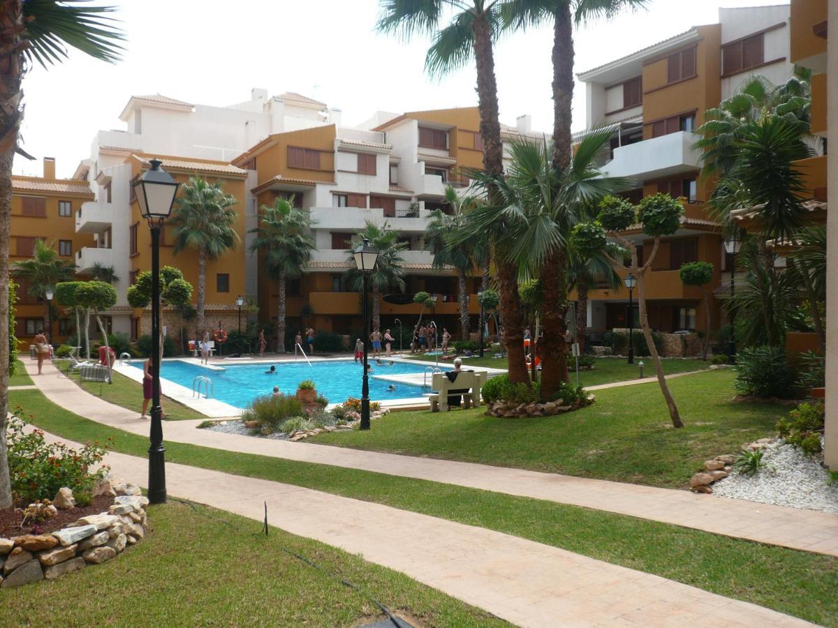 La Recoleta Punta Prima Apartment ตอร์เรเวียคา ภายนอก รูปภาพ